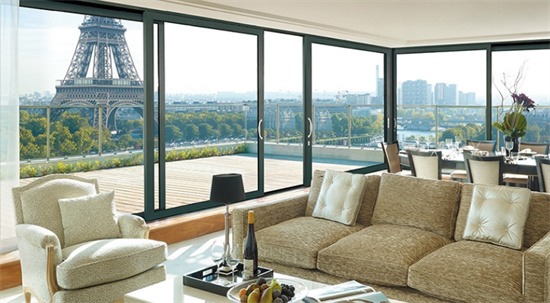 门窗品牌的室内外空间和谐过渡艺术(图2) 门窗品牌:室内外空间的和谐过渡